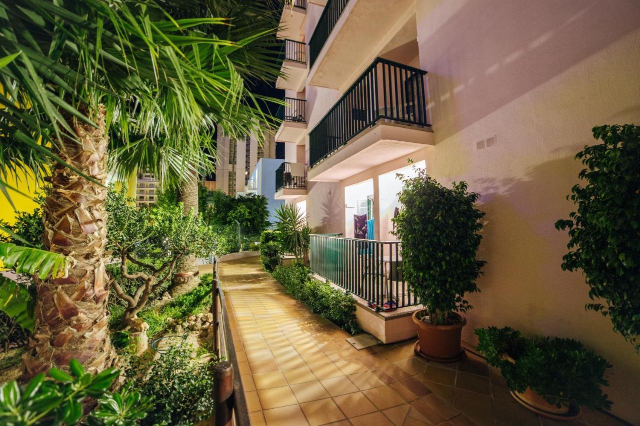 Apartamentos Palm Court Benidorm Extérieur photo